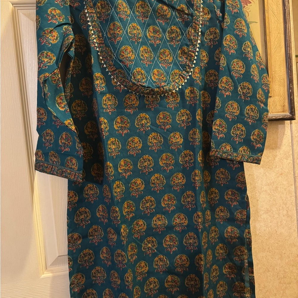 Womens Dupatta with Kurta Pant